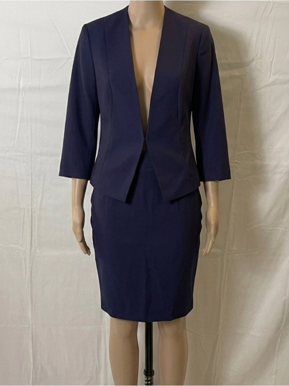 Express Navy blue business suit high waisted pencil skirt and 3/4 sleeve blazer